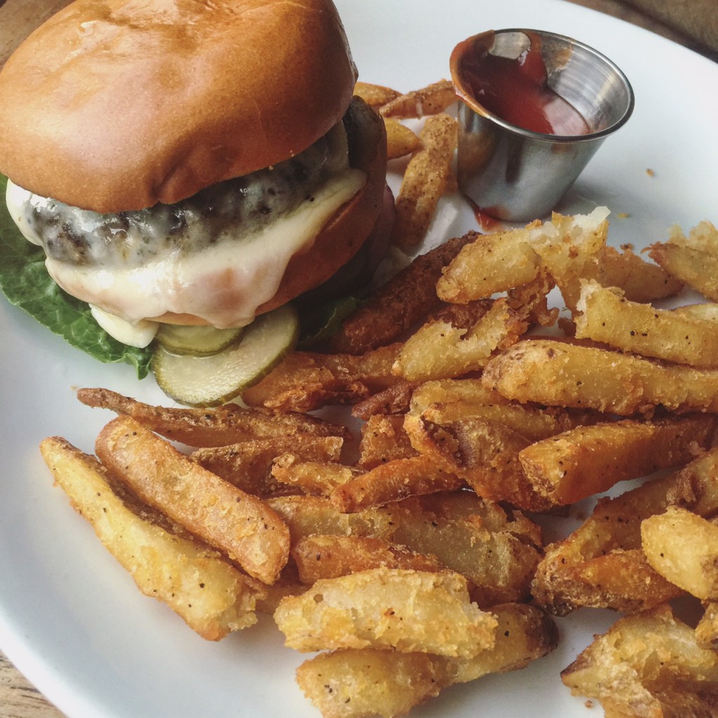 hamburger-brass-rail-fries