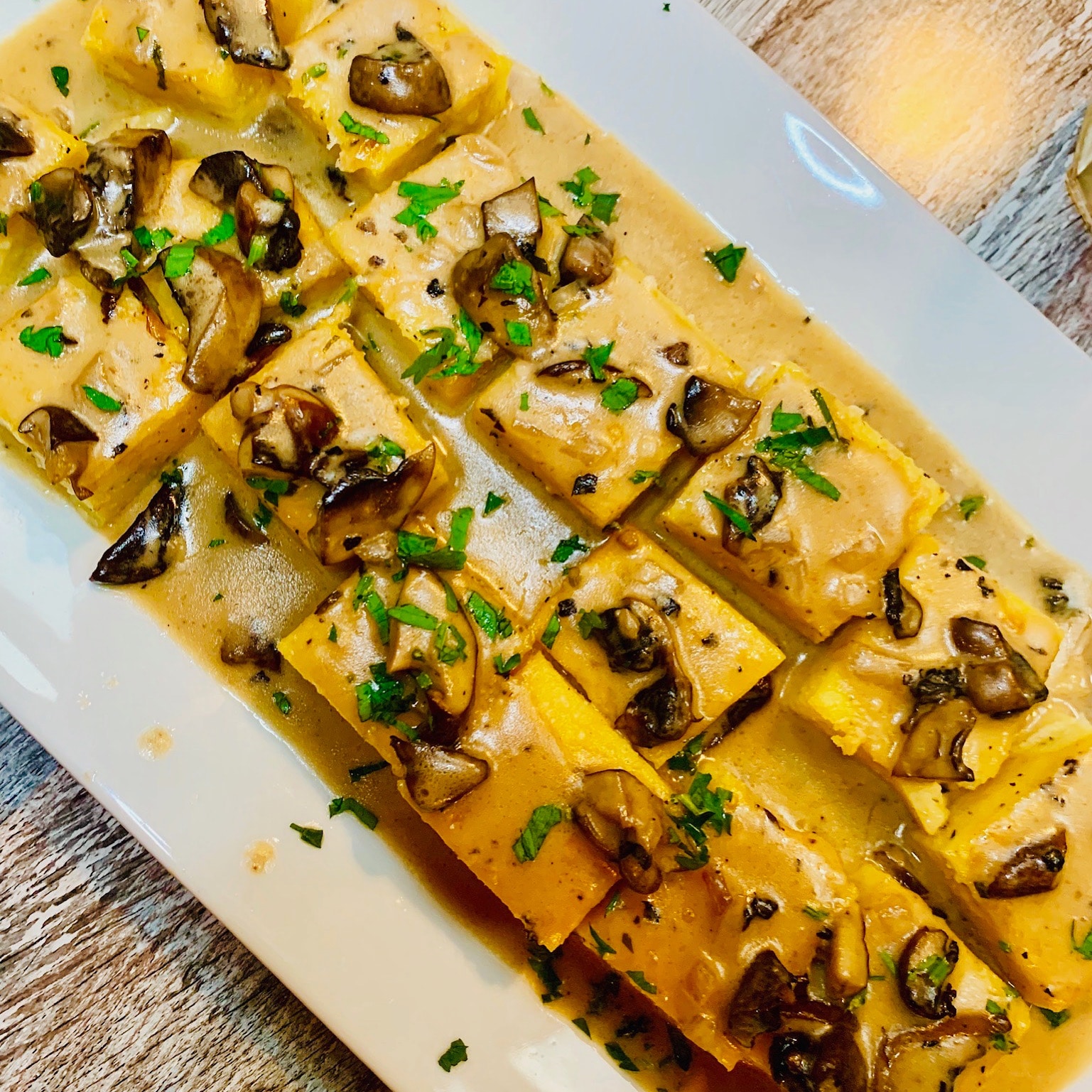 luna beyond the plate